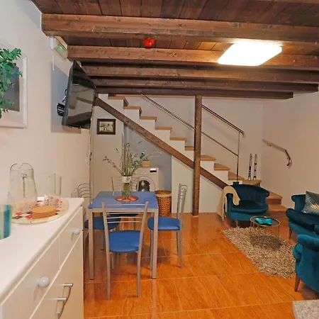 Casa Santa Maria Semesterbostad Melide